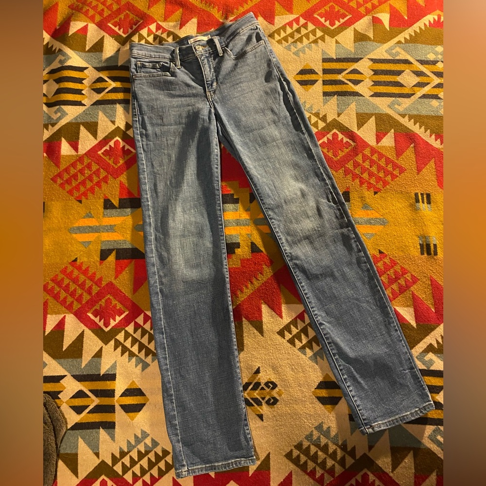 Levi’s 314 shaping straight jeans - size 28